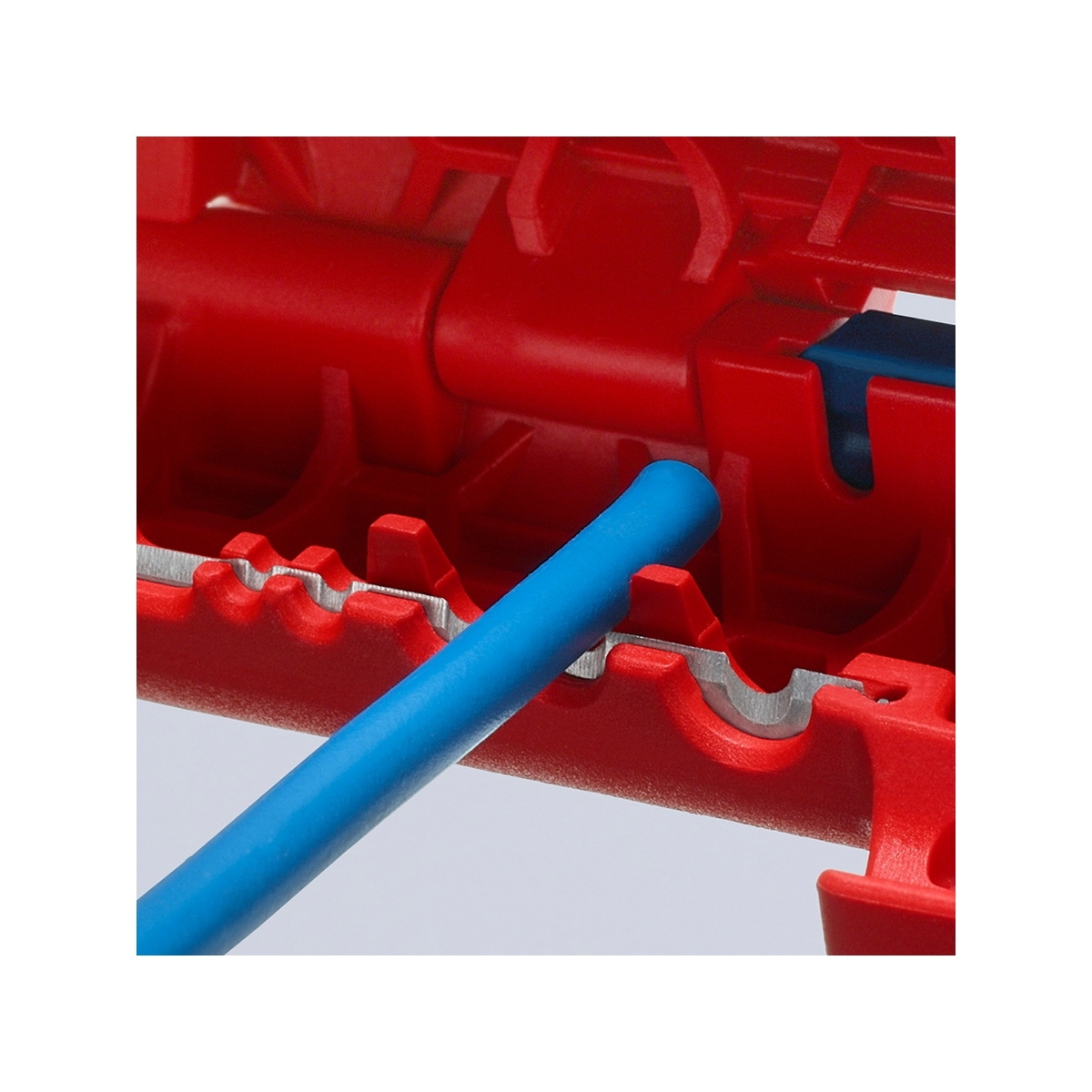 KNIPEX 16 95 01 SB เครื่องมือปอกสายแบบอเนกประสงค์ สำหรับผู้ถนัดขวา ErgoStrip