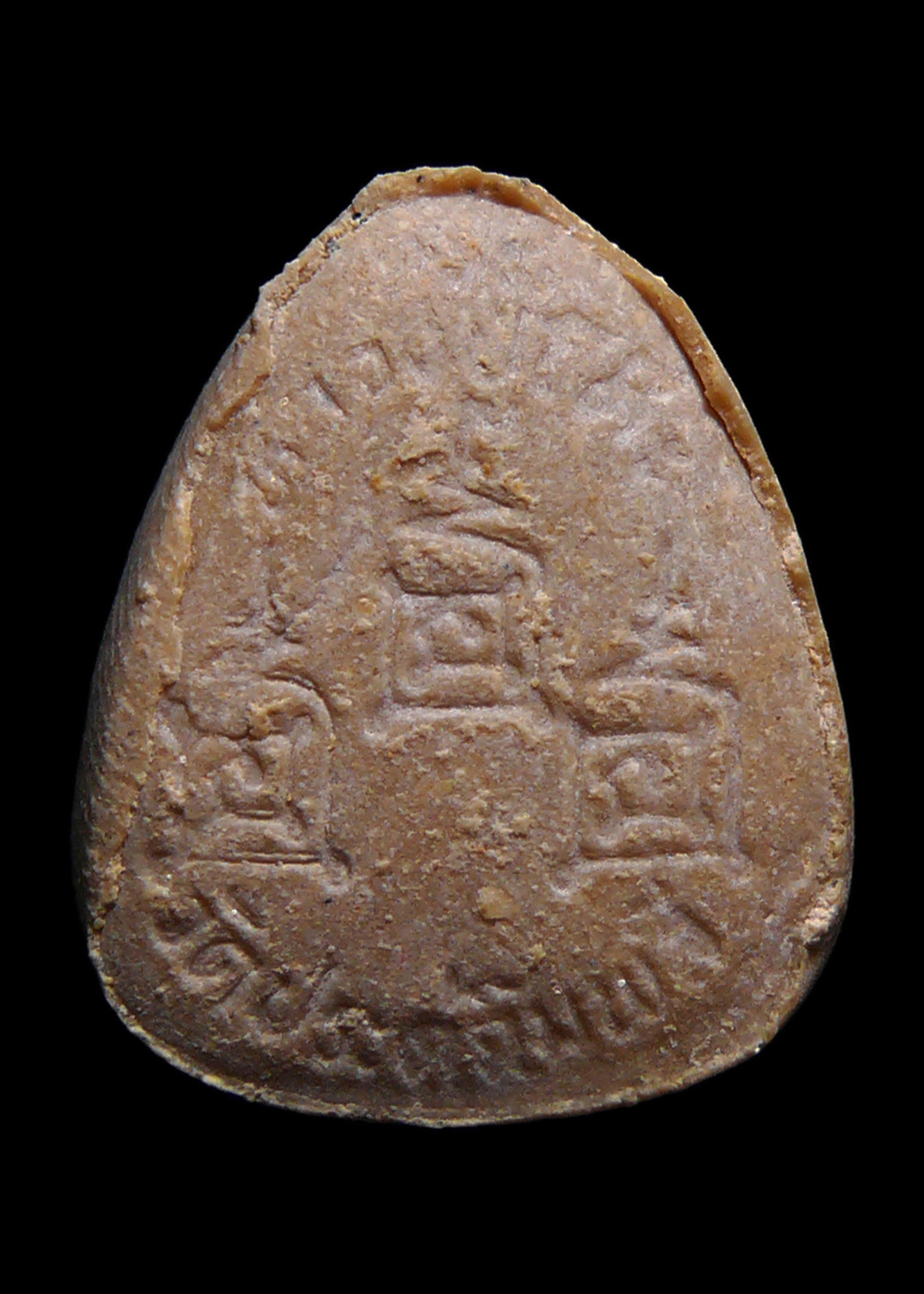 พระสังกัจจายน์ รุ่นเพชรรุ่งโรจน์ หลวงปู่โต๊ะ วัดประดู่ฉิมพลี หลังยันต์3นะ ปี2535 สภาพสวยเดิมๆ มวลสารสำคัญ คือ เถ้าอังคาร ของหลวงปู่โต๊ะ และผสมของผงเก่า