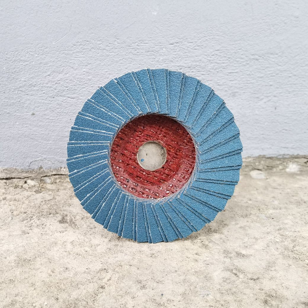 SUMO จานผ้าทรายเรียงซ้อนหลังแข็ง 4" Turbo ฝาเหล็ก (10ชิ้น/กล่อง)