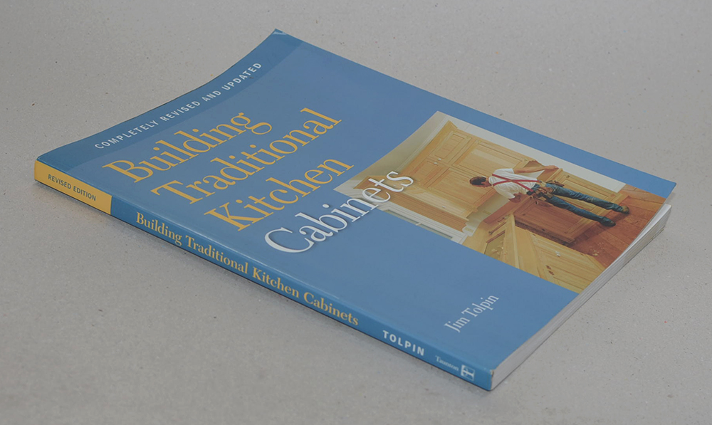 Building Traditional Kitchen