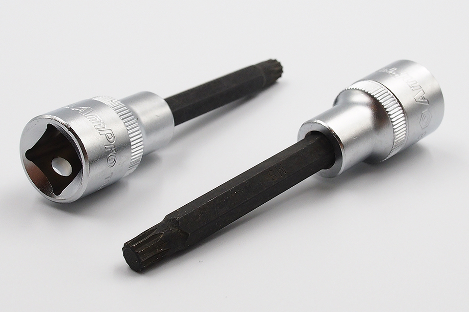 ลูกบ๊อกเดือยโผล่ยาว 100 MM AMPRO รู 1/2" 12 เหลี่ยม ขนาด 5 MM - 12 MM