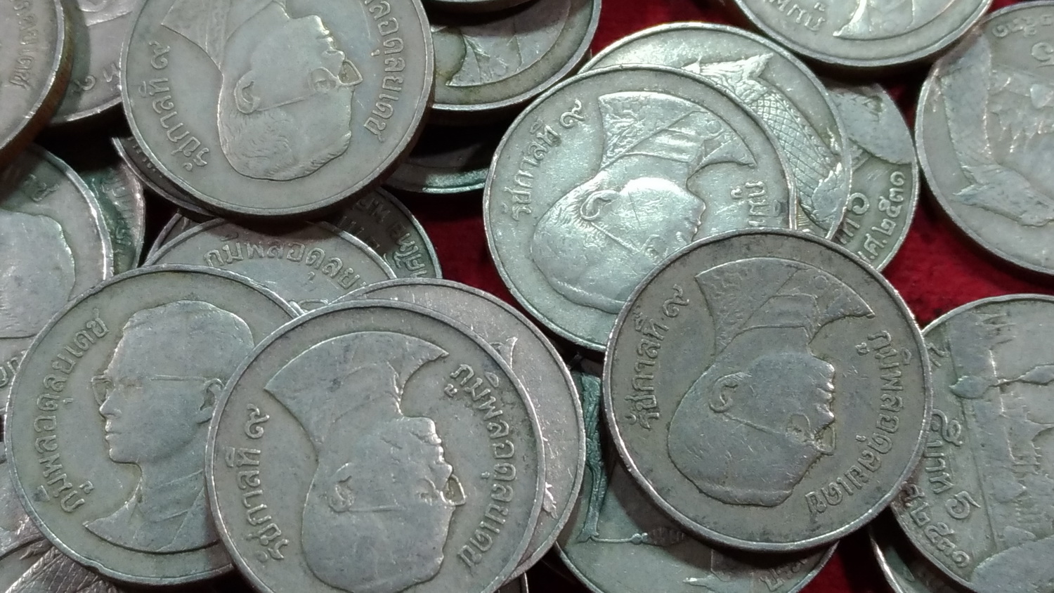 เหรียญ 5 บาท หลังเรือหงส์ปี2531 สภาพผ่านใช้ หายาก