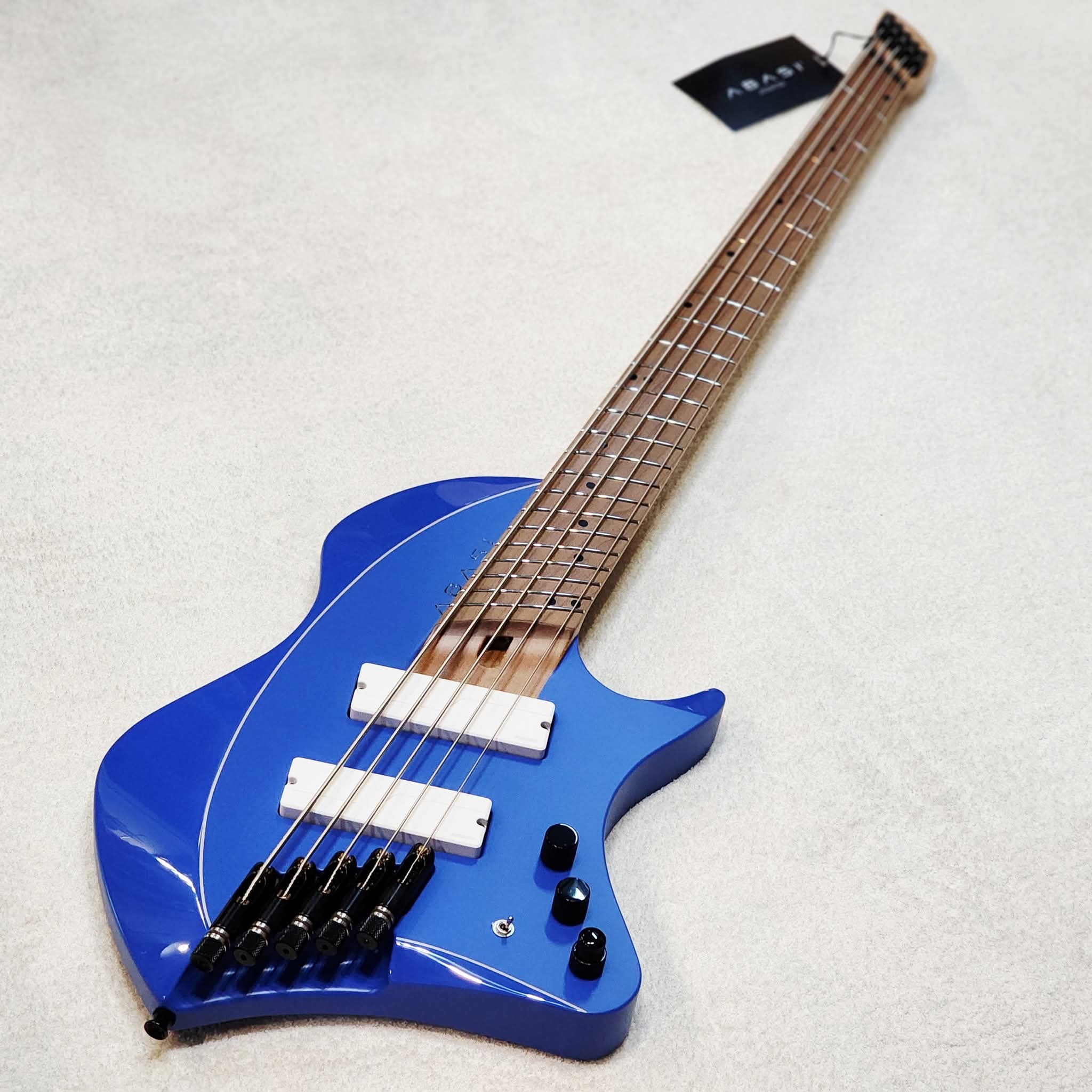 ABASI / LARADA BASS 5 // MASTER SERIES // CLARION BLUE