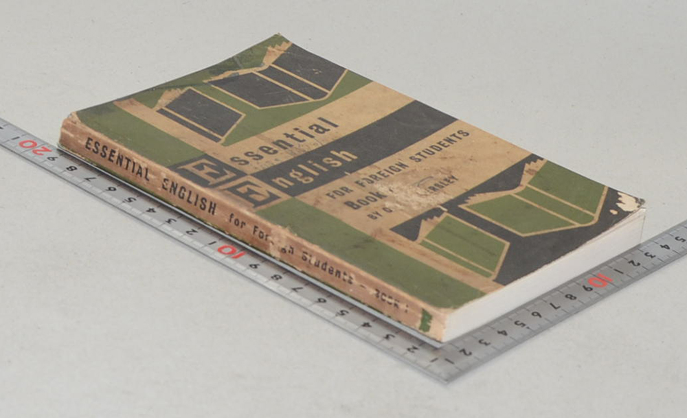 ESSENTIAL ENGLISH for Foreign Students BOOK ONE