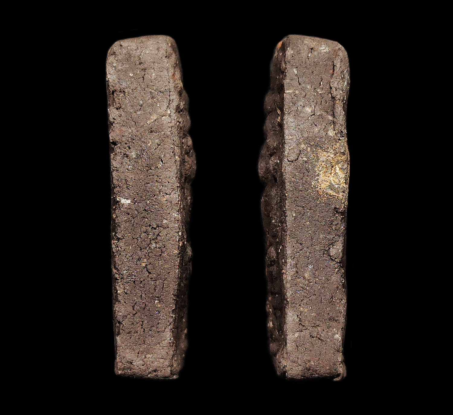 พระนางตรา รุ่น100ปี อ.ท่าศาลา ปี2541 เนื้อผงว่านผสมดินกากยายักษ์ และผสมผงพระนางตรากรุเก่า ท่านขุนพันธ์เป็นเจ้าพิธีร่วมปลุกเสกกับพระเกจิอาจารย์สายเขาอ้ออีกหลายท่าน สภาพสวยสมบูรณ์มาพร้อมกล่องเดิมๆ