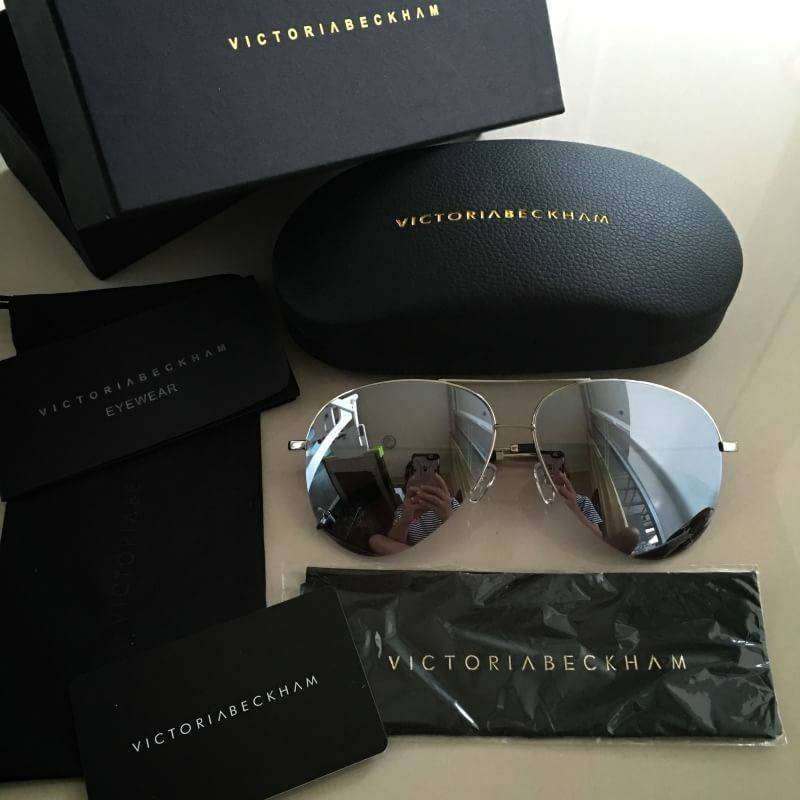 💥สินค้าขายดี💥victoria beckham ทรง mac ครึ่งกรอบ เลนส์บาง ขาเล็ก เนื้อเลนส์แท้ สวมใส่สบายตามาก ใครใส่ก็ชอบจร้ารุ่นนี้ 👍🏼งานเกรด Hi end ปั้มโลโก้ทุกจุด เทียบแท้1:1 👍🏼color : black , brown , silver , pink gold
