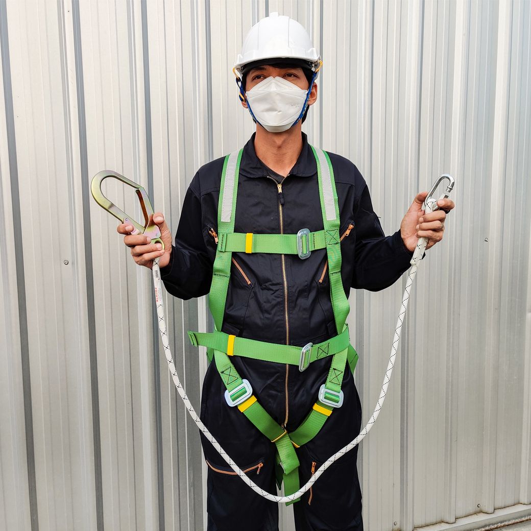 YAMADA รุ่น FH787B เข็มขัดเซฟตี้เต็มตัว พร้อมเชือกเซฟตี้เส้นเดี่ยวถักแบบพิเศษและตะขอขนาดใหญ่