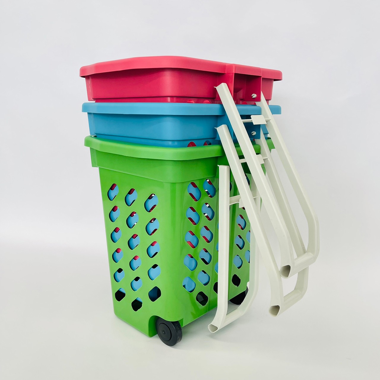 ชมพู ฟ้า เขียว