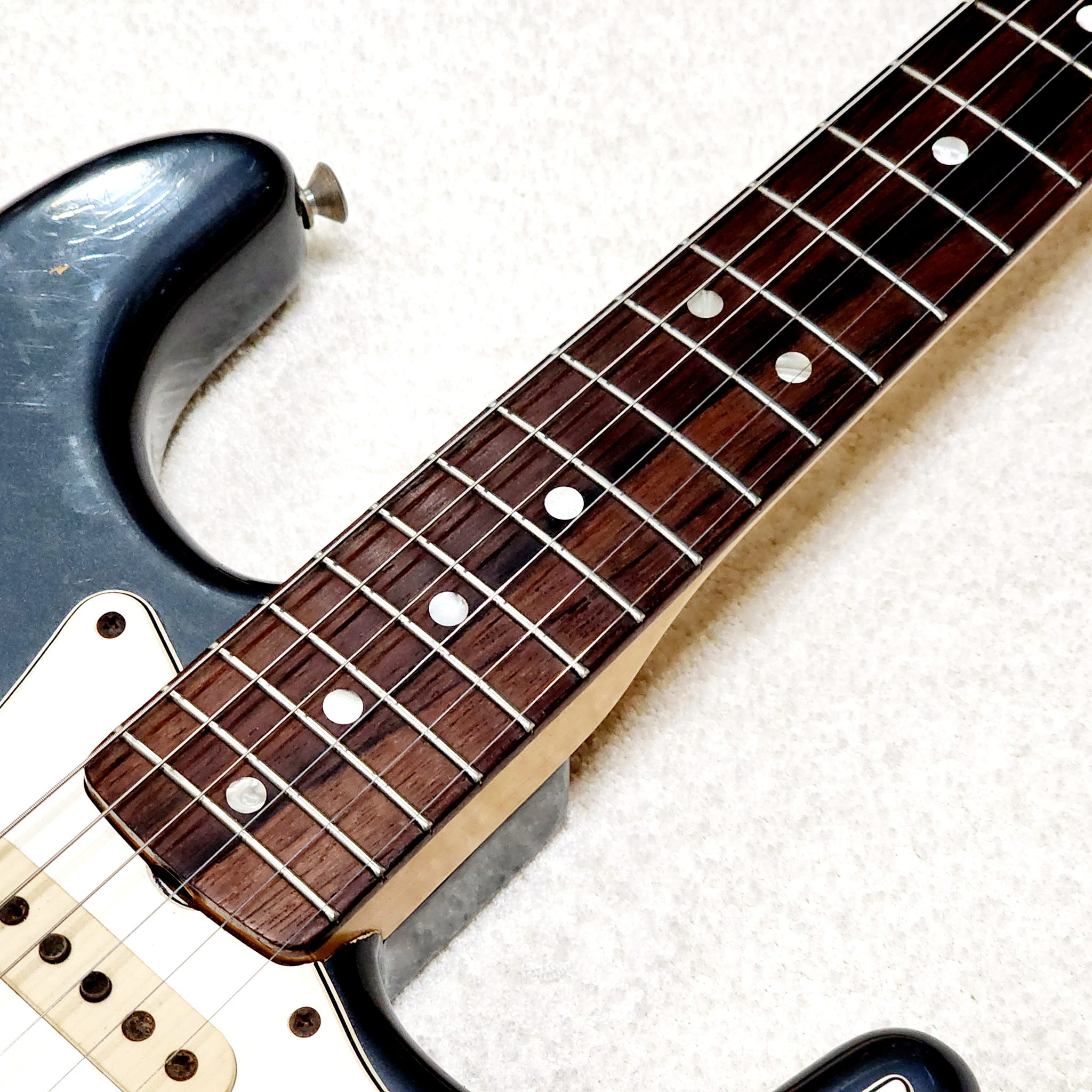 (USED) FENDER Custom Shop Stratocaster RE65 Relic Charcoal Frost Metallic 2005 SERIAL # R25483