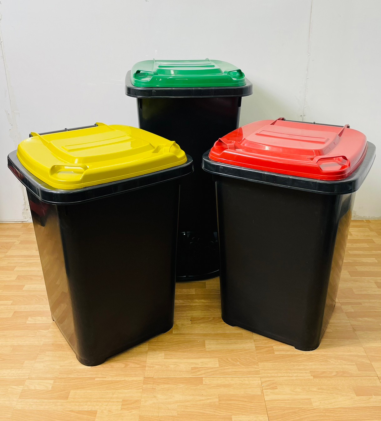 แดง เขียว เหลือง