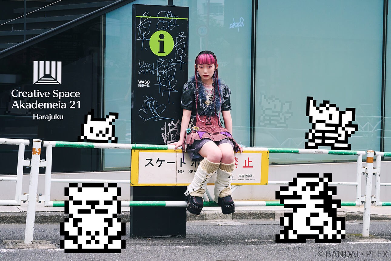 BANDAI DIGIMON Digital Monster V-PET HYPE DROP EDITION feat. Utaha - Mosiac Blue COLOR ดิจิม่อน วีเพ็ท ไฮป์ดรอป อุตาฮะ[LOT JP]