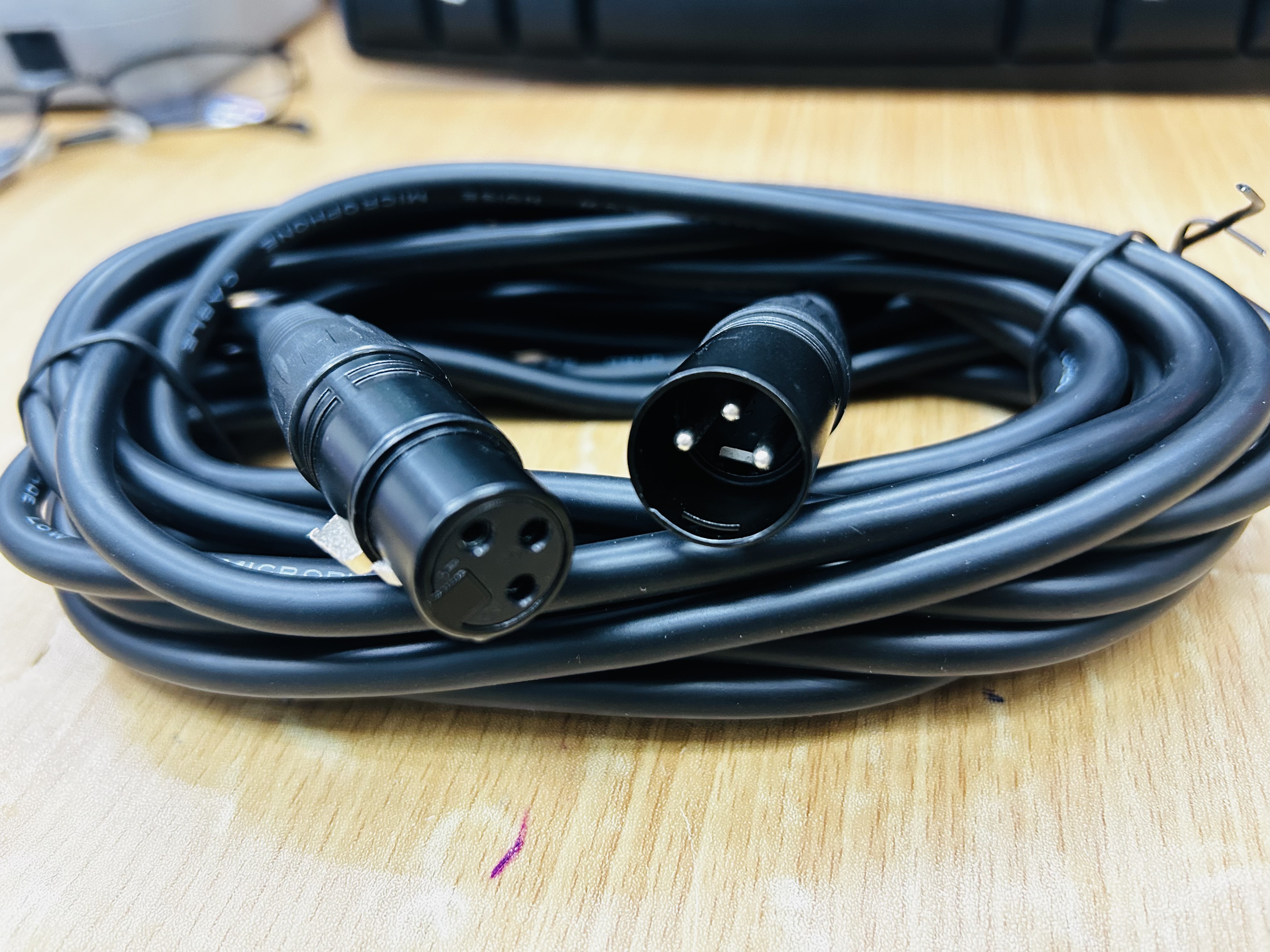 XLR Male to XLR Female Cable 5m.