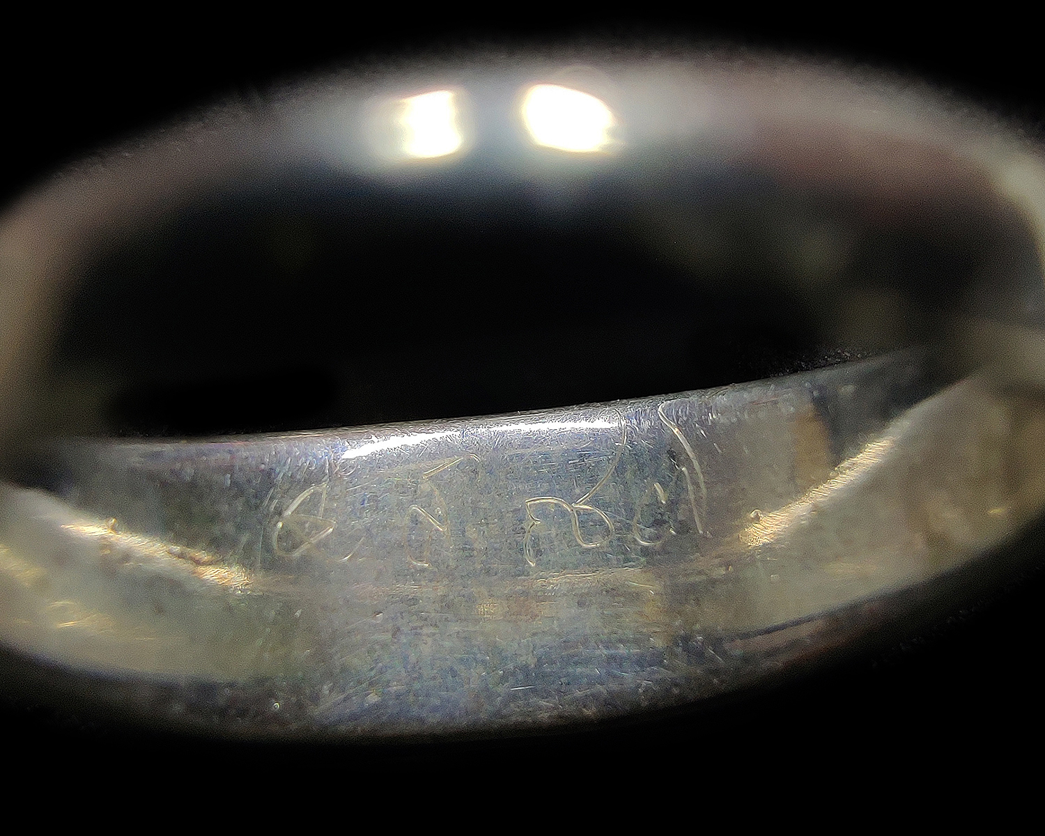 แหวนหลวงพ่อรวย วัดตะโก รุ่น2 ปี2537 เนื้อเงินลงยาสีเขียว ตอกโค๊ต ท้องแหวนมีจารเดิม สภาพสวยสุดๆ