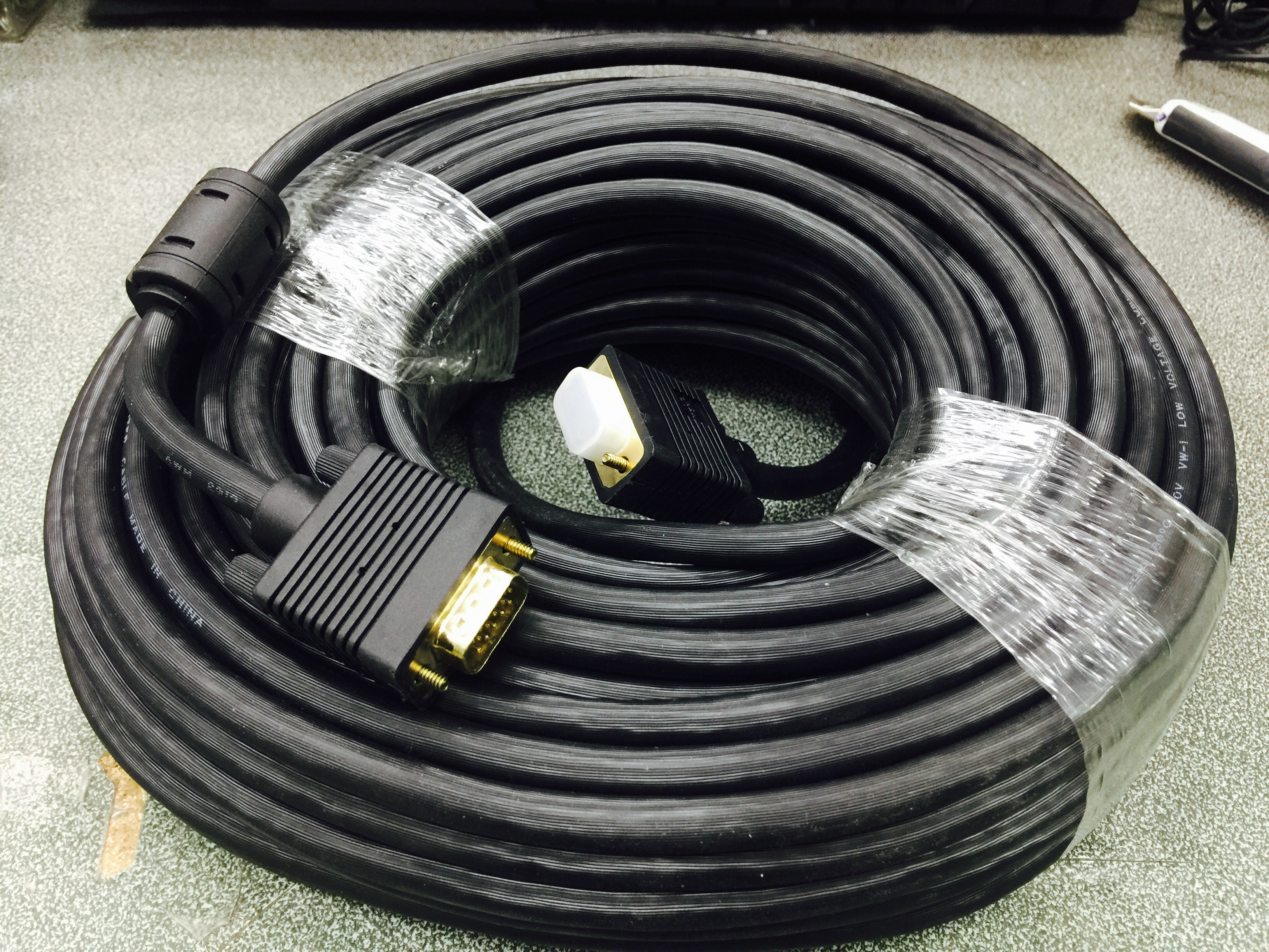 VGA Cable 30m.