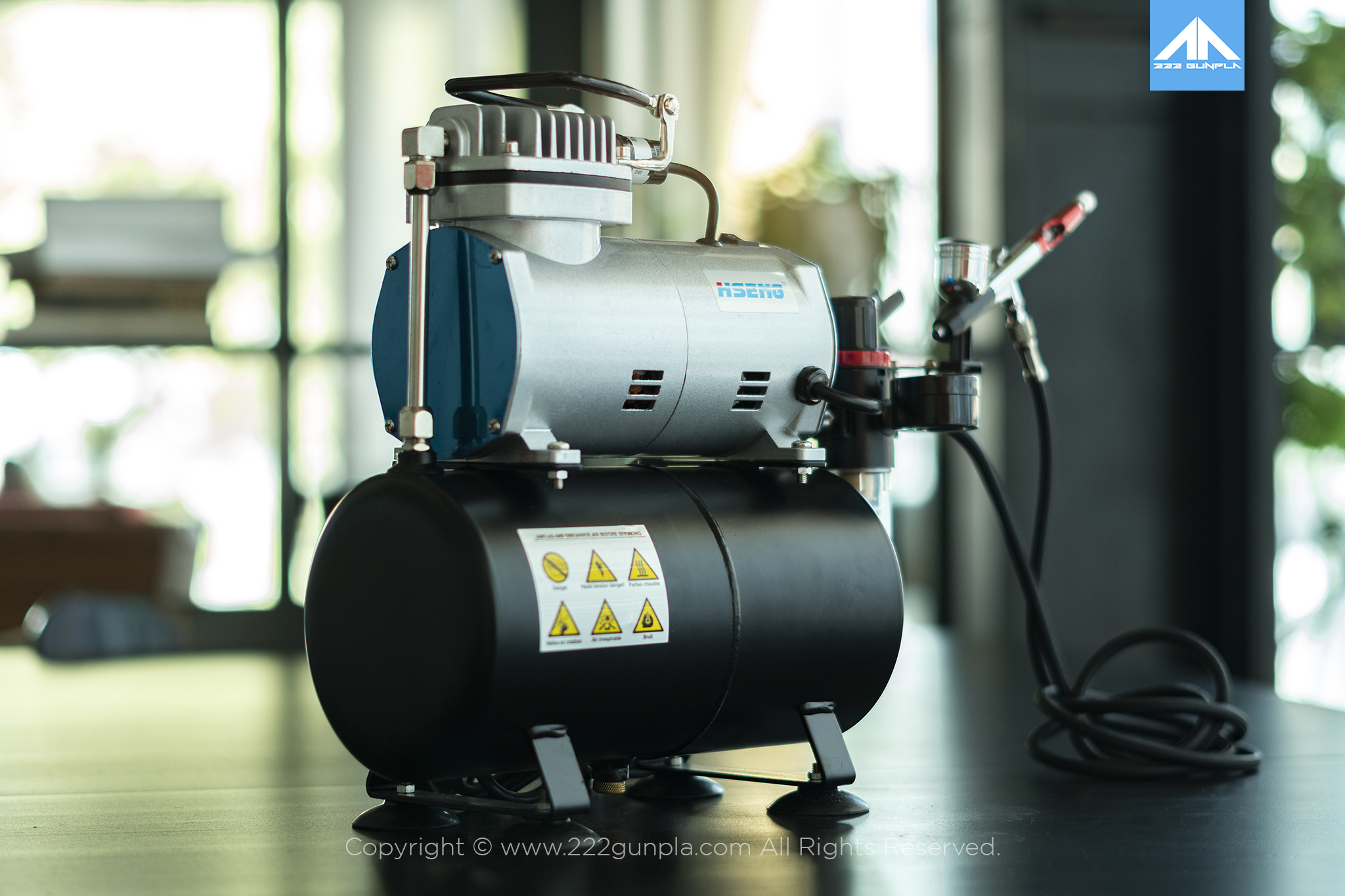 ปั๊มลมแอร์บรัช HSENG รุ่น AS-186 แบบมีถังพักลมขนาด 3 ลิตร