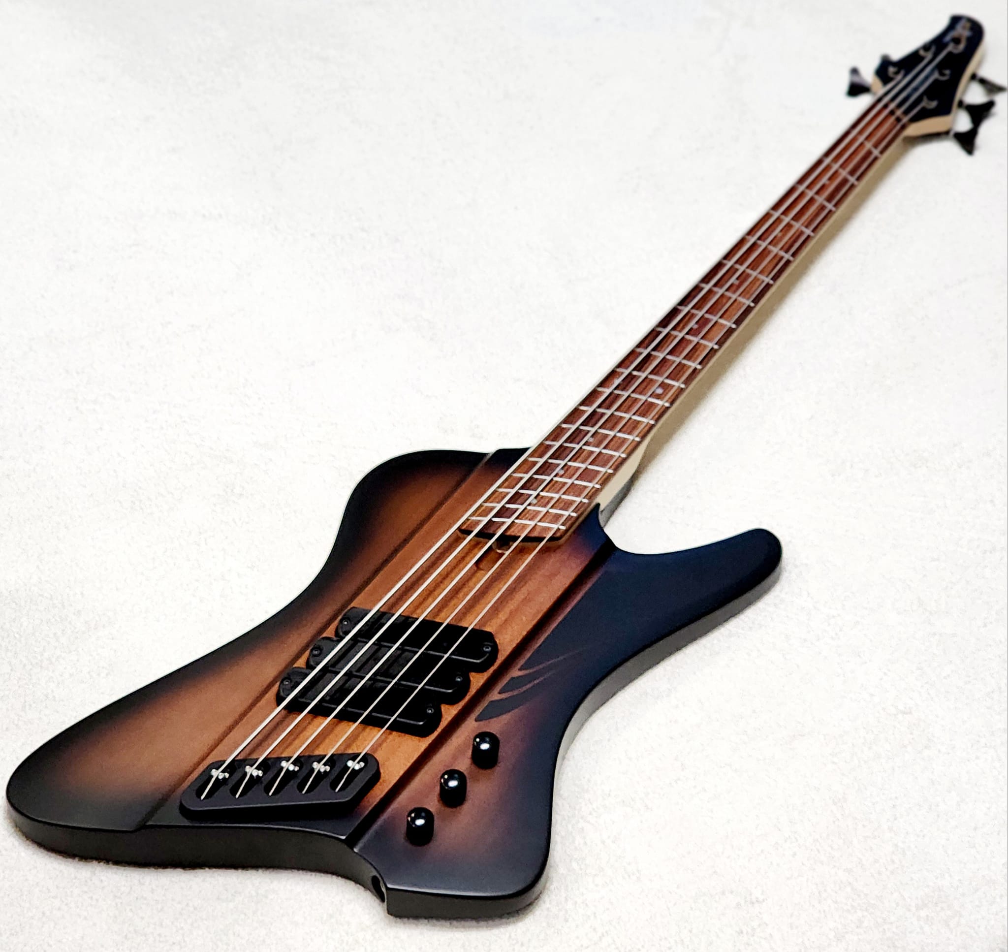 DINGWALL D ROC STANDARD R3-5 - VINTAGE BURST (FORTUNE TOWN BRANCH ONLY)
