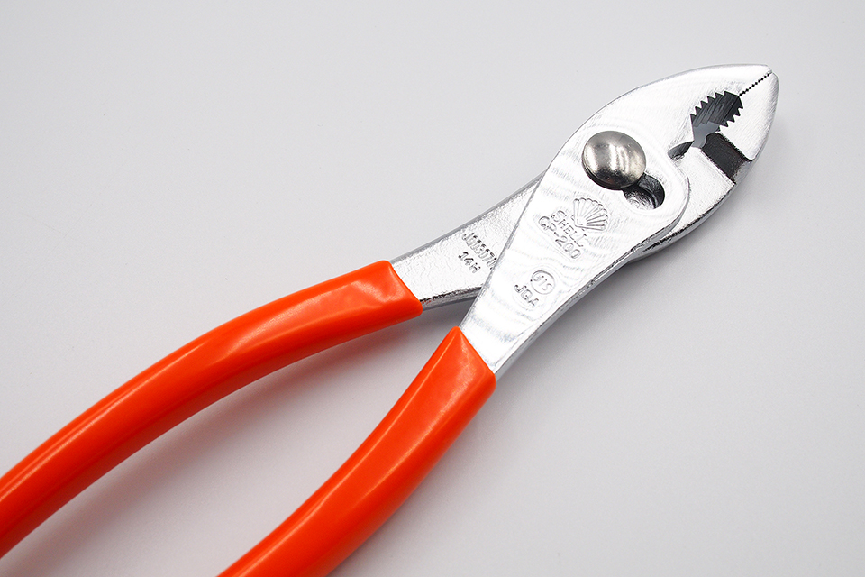 คีมปากขยาย SHELL ขนาด : 6" (CP-150) , 8" (CP-200)