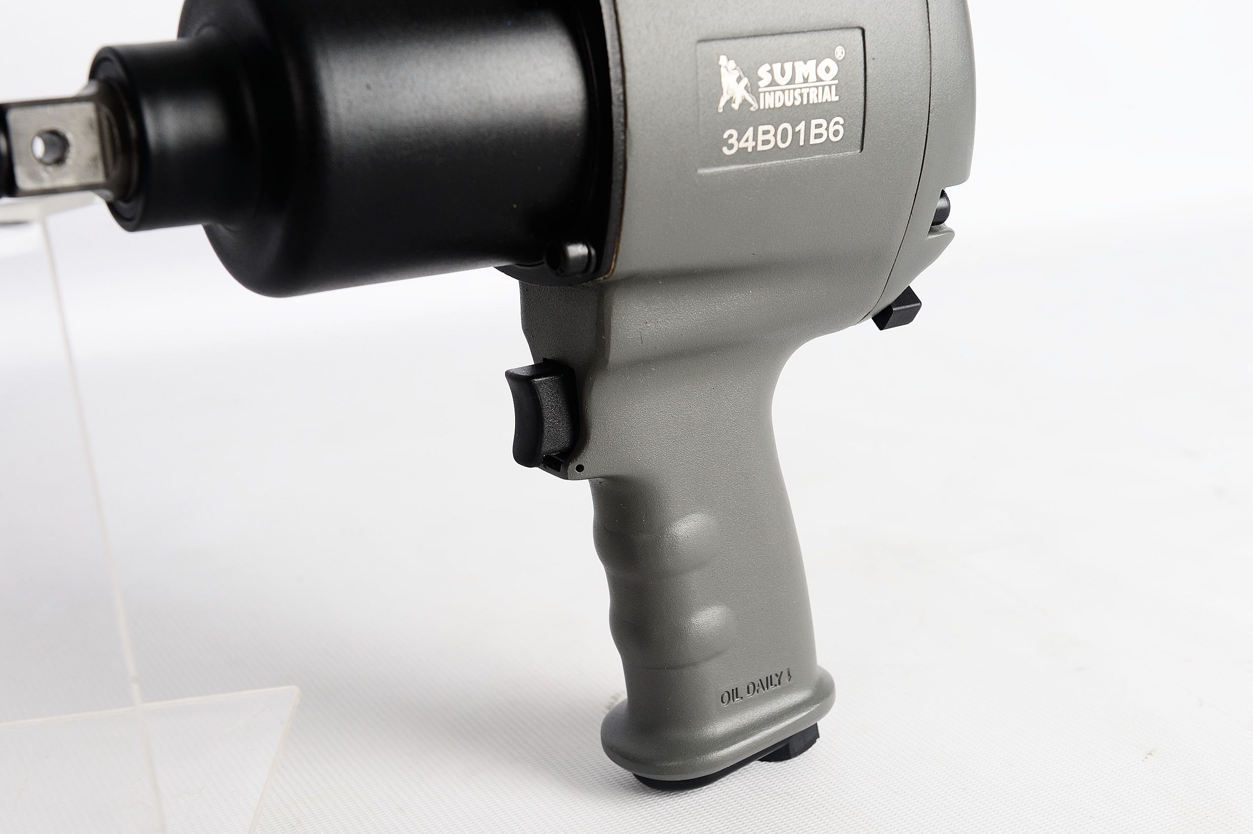 SUMO 34B01B6-B บล็อกลม 3/4" 1200Nm ลูกตีคู่