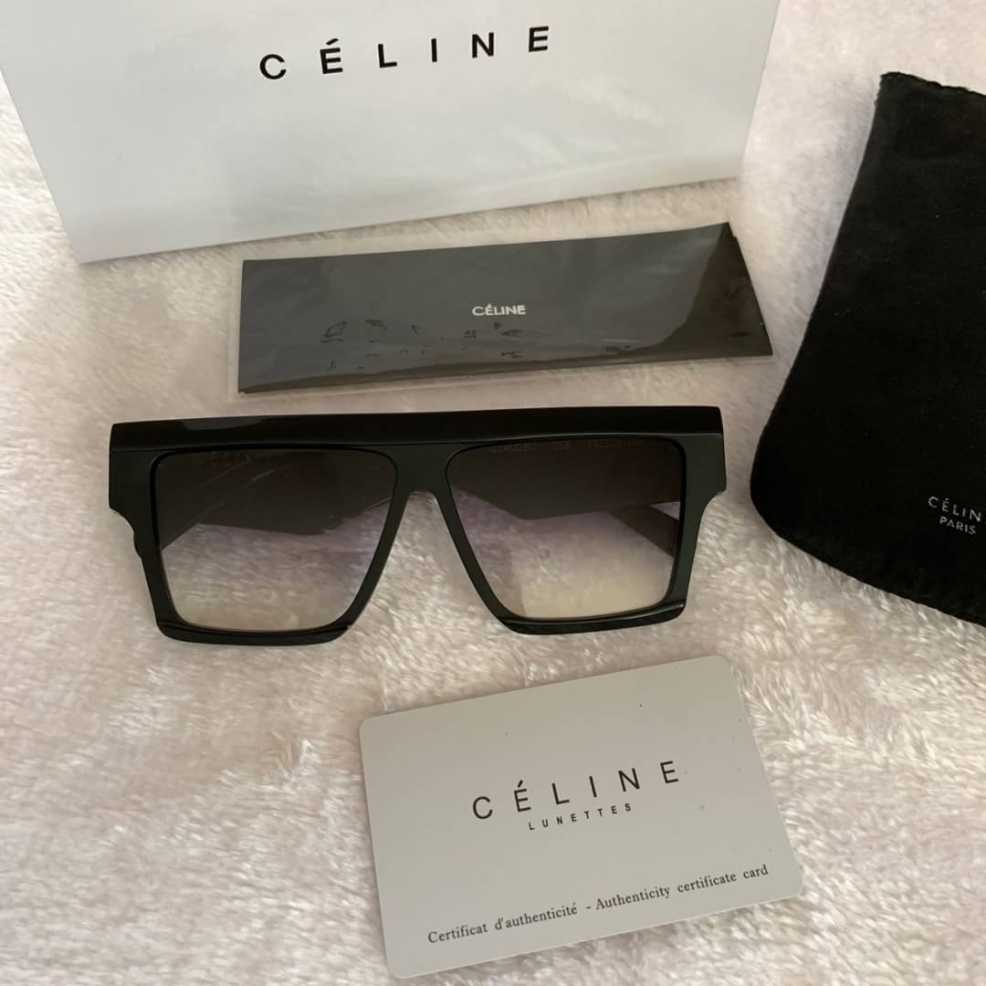 #olscelineglasses 💥celine sunglasses ใหม่ ทรงเหลี่ยม เลนส์ไล่เฟรด สบายตามากๆ งานเกรด Hi end ปั้มโลโก้ทุกจุด เทียบแท้1:1 Color : black Size : 59-10-145 mm อุปกรณ์ครบเซทใหญ่ตามแบรนด์ : Full set ✅รับประกันความพอใจ👍🏼 ***ถ่ายจากส