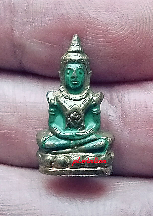 รูปหล่อปั๊มพระแก้วมรกต วัดท่าแพ นครศรีธรรมราช ปี 2504