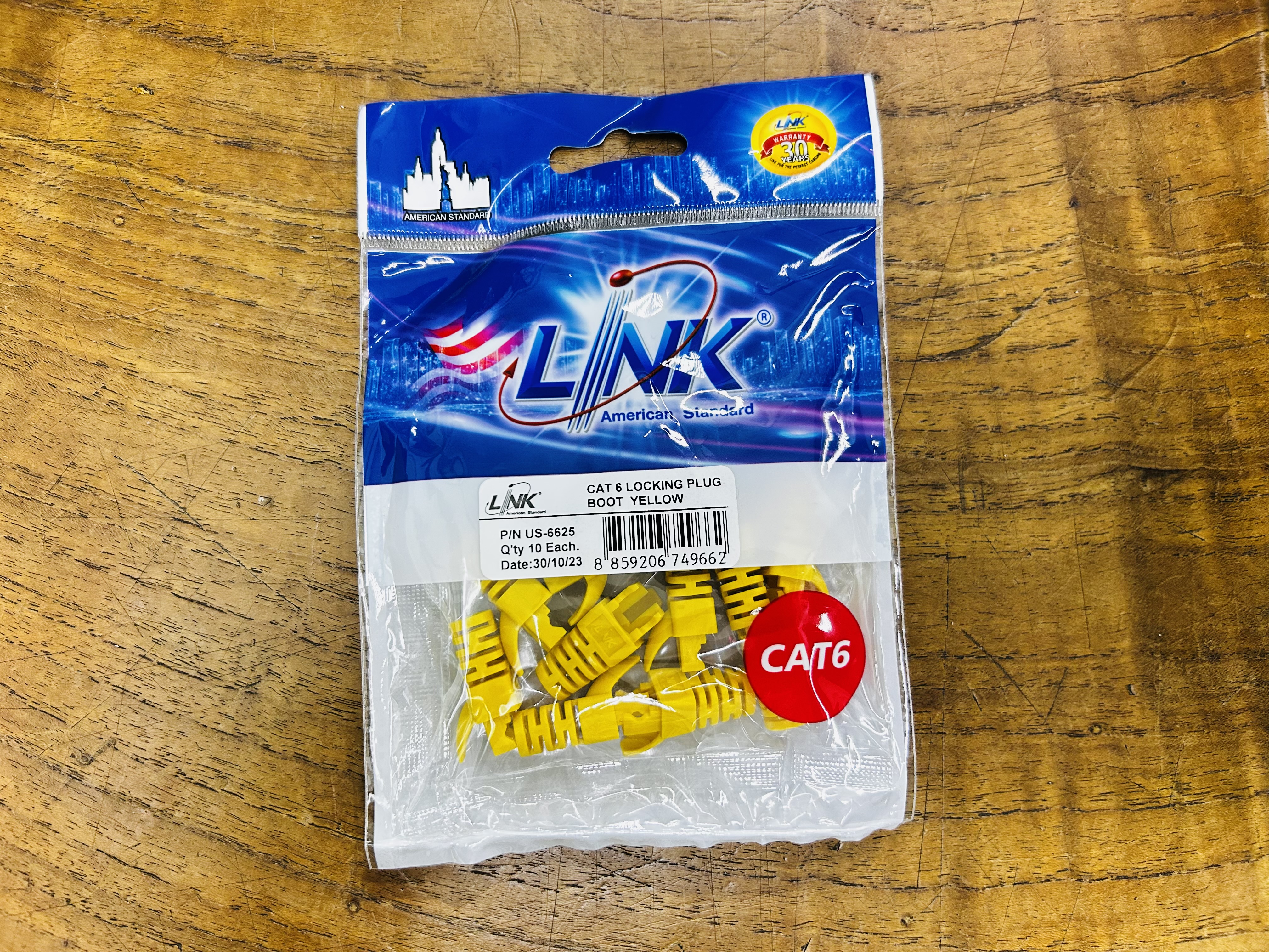US-6625 Locking Plug Boot Yellow