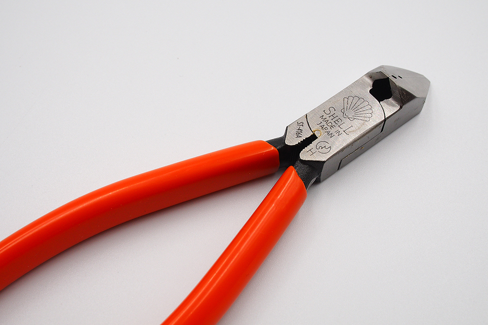 คีมปอกสาย SHELL ปากเฉียงรุ่นงานหนัก 6" (ST-416A)