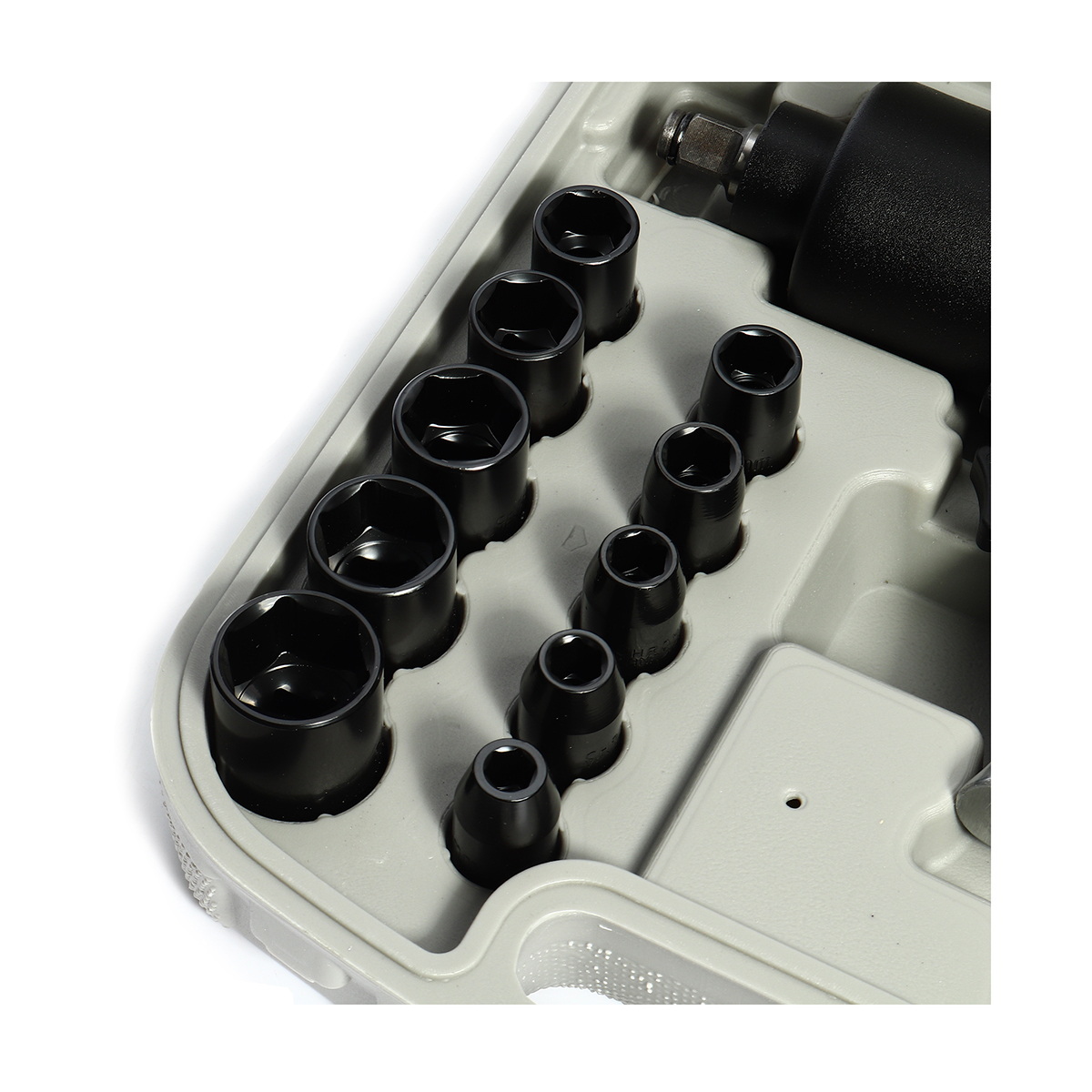 WUFU WF-012A บล็อกลม 1/2" 7500rpm 680Nm ลูกตีคู่ พร้อมอุปกรณ์