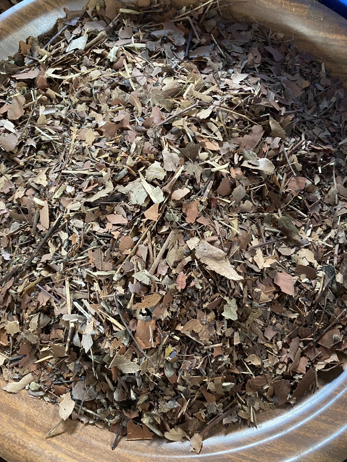 ใบไม้แห้งบด Leaf