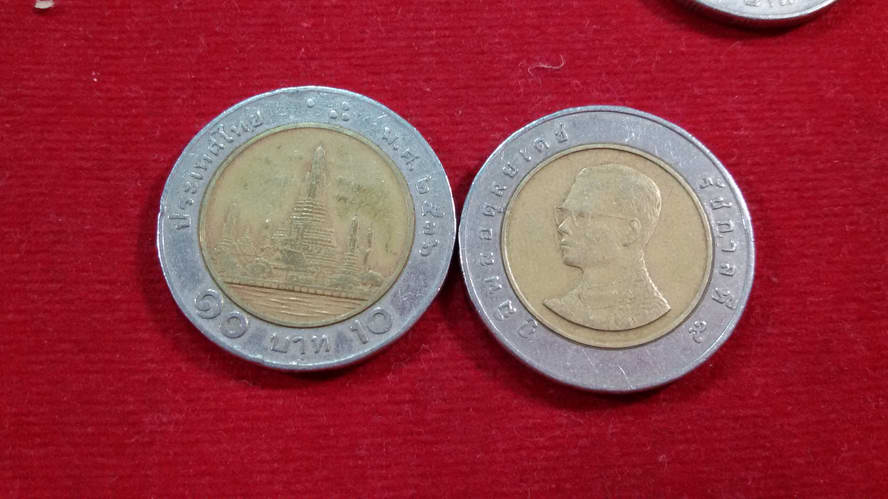 เหรียญ 10 บาทปี36 ผ่านใช้ หายากลำดับ10
