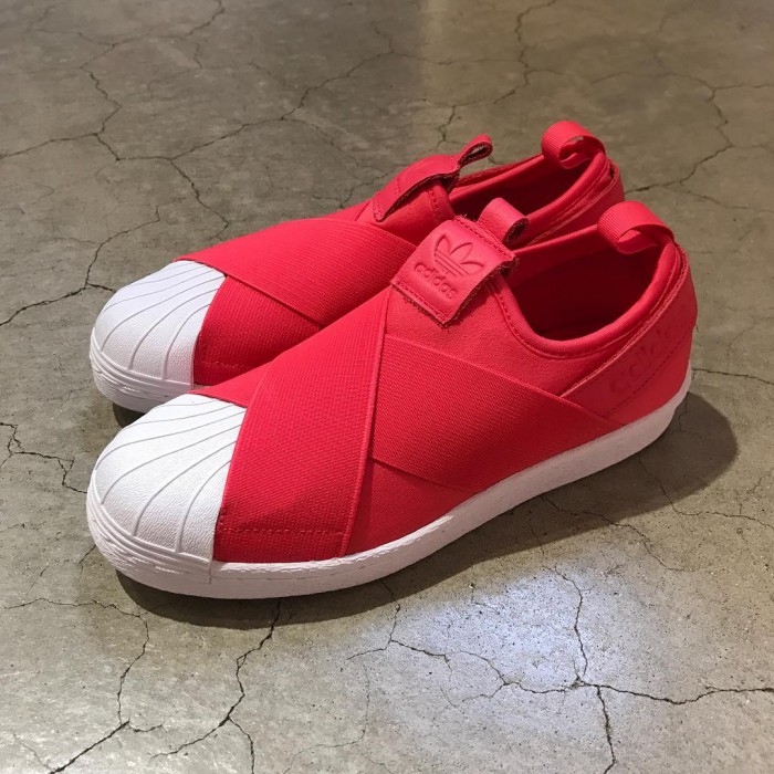 Adidas Slip-on red