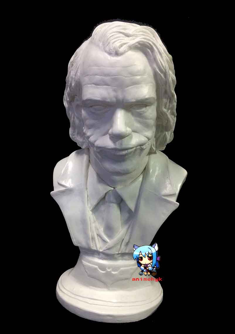 Joker Heath Ledger bust 1/2