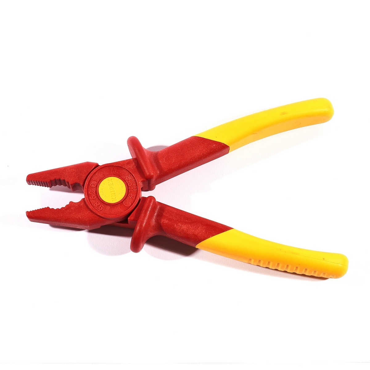 KNIPEX 98 62 01 คีมปากแบนพลาสติก ป้องกันกระแสไฟ 1000V