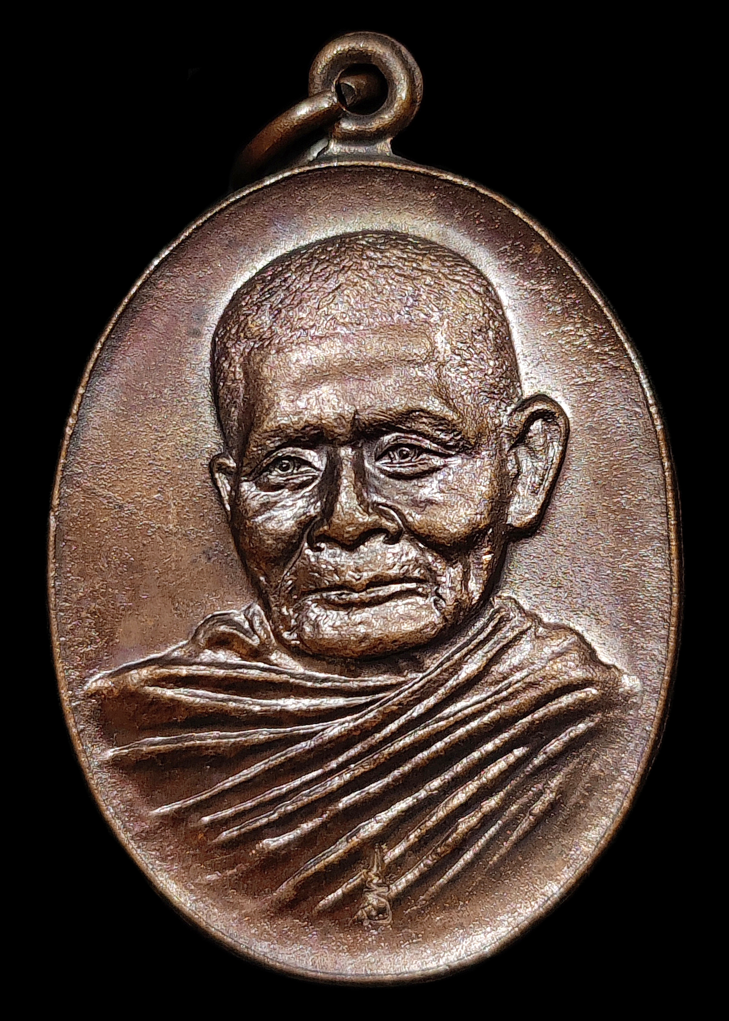 เหรียญมหาอำนาจ หลวงปู่แหวน สุจิณโณ ปี2521 เนื้อทองแดง สร้าง 5,931 เหรียญ สภาพสวยเดิมๆ