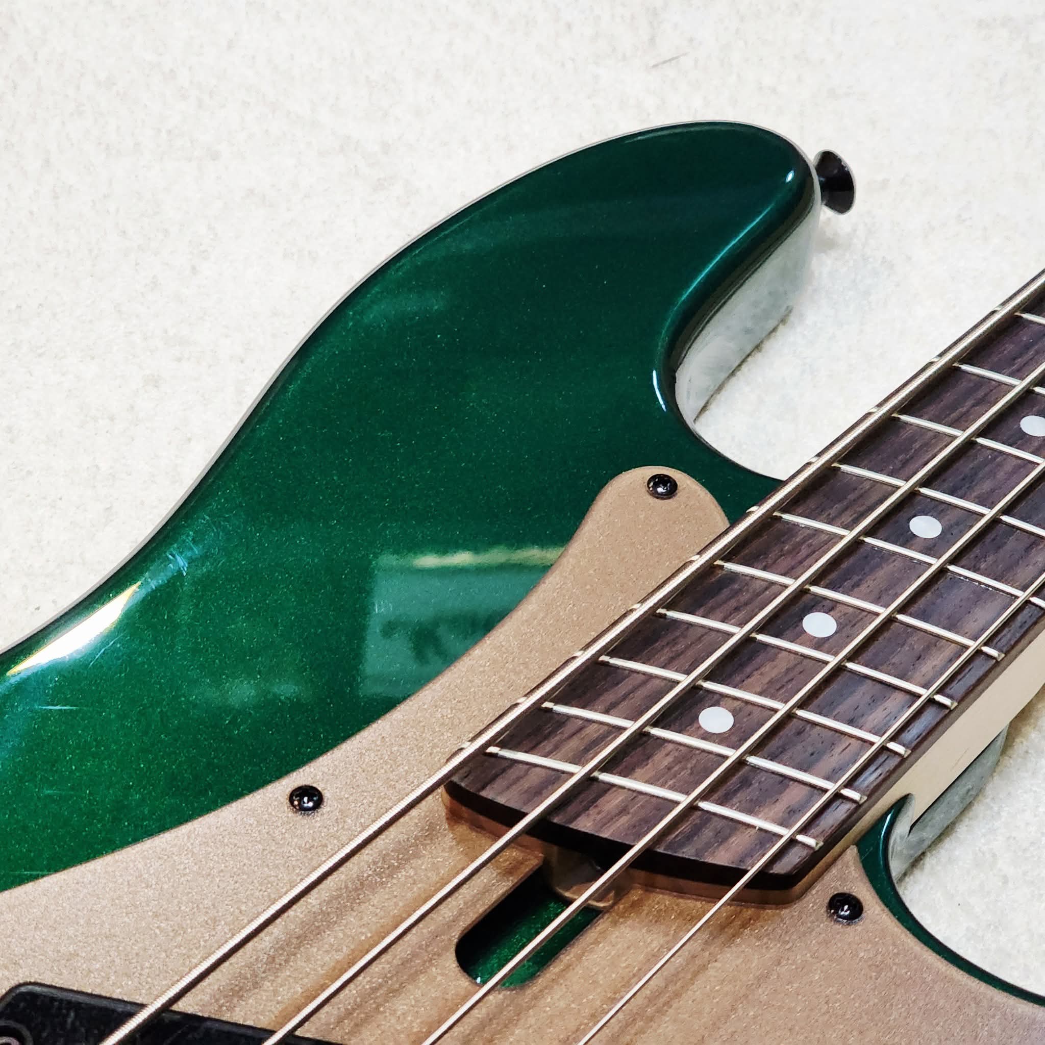 DINGWALL SUPER P SP1-4 - GLOSS DARK CANDY GREEN