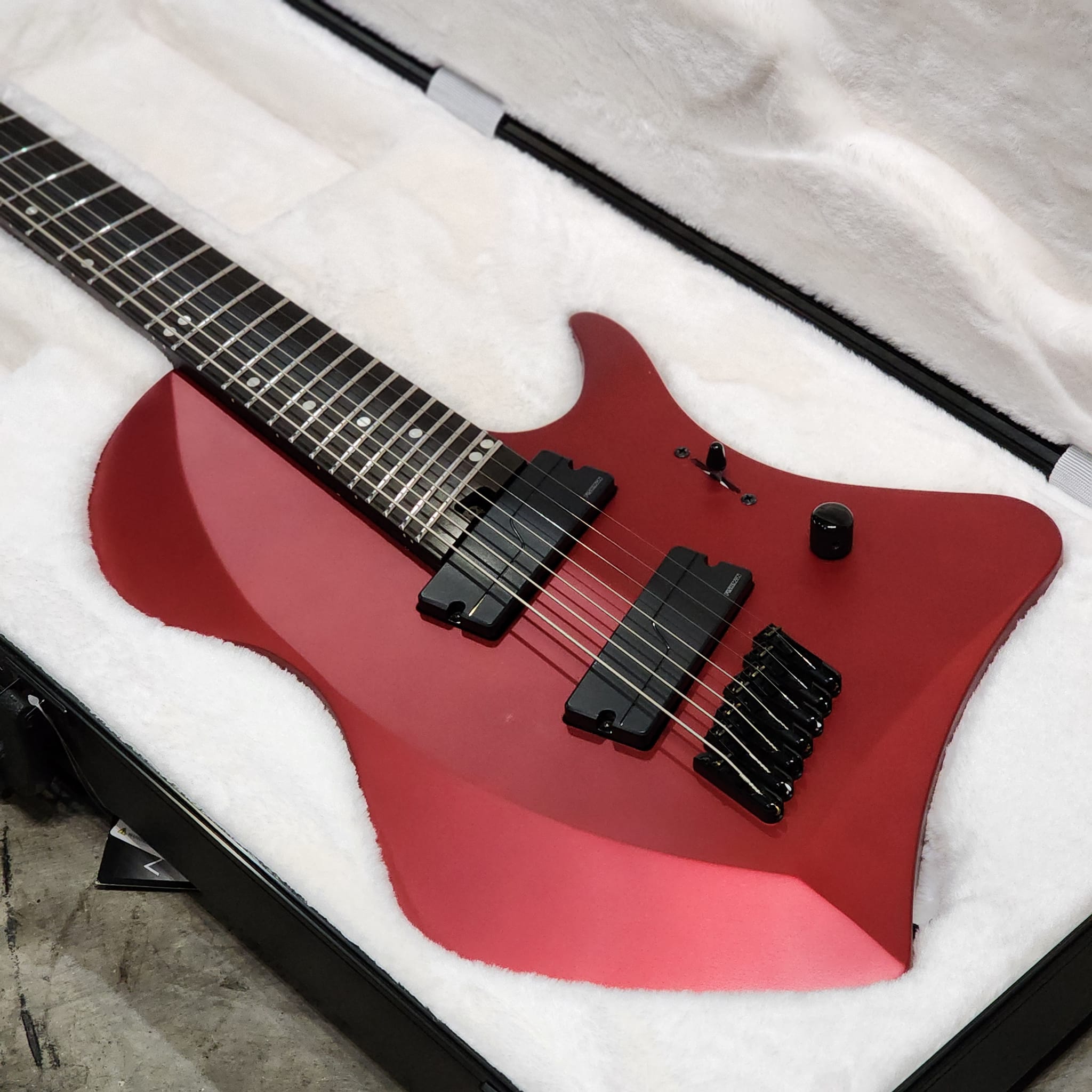 (USED) ABASI LARADA LEGION 7 CRIMSON RED METALLIC