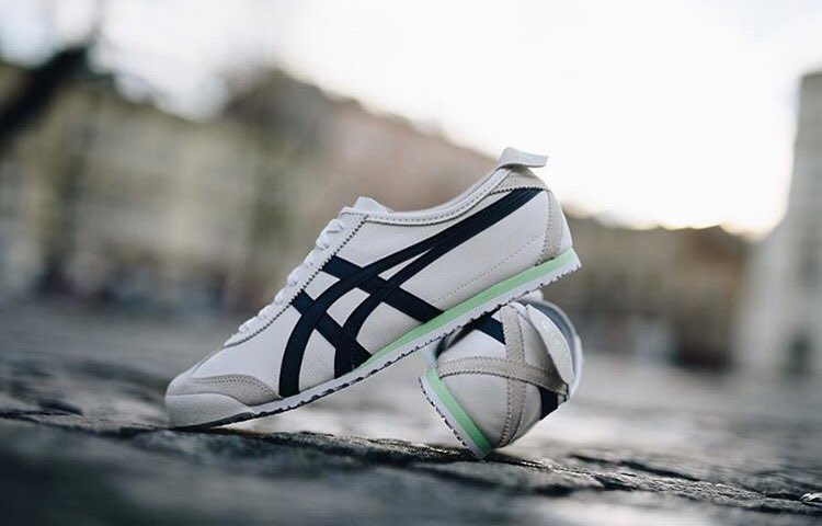 Onitsuka Tiger Mexico 66 (White/Peacoat)