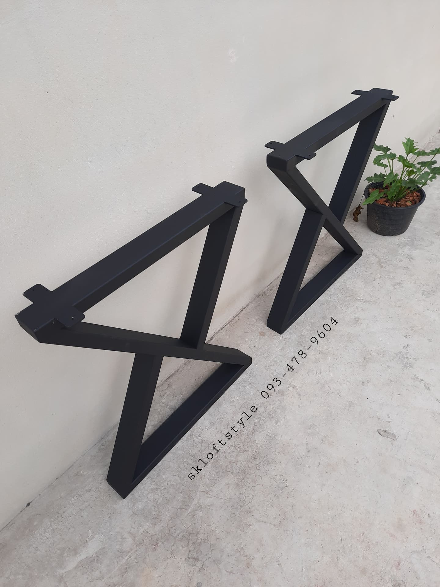 ขาเหล็กโต็ะรูปตัวZ เหล็ก3 X1.5