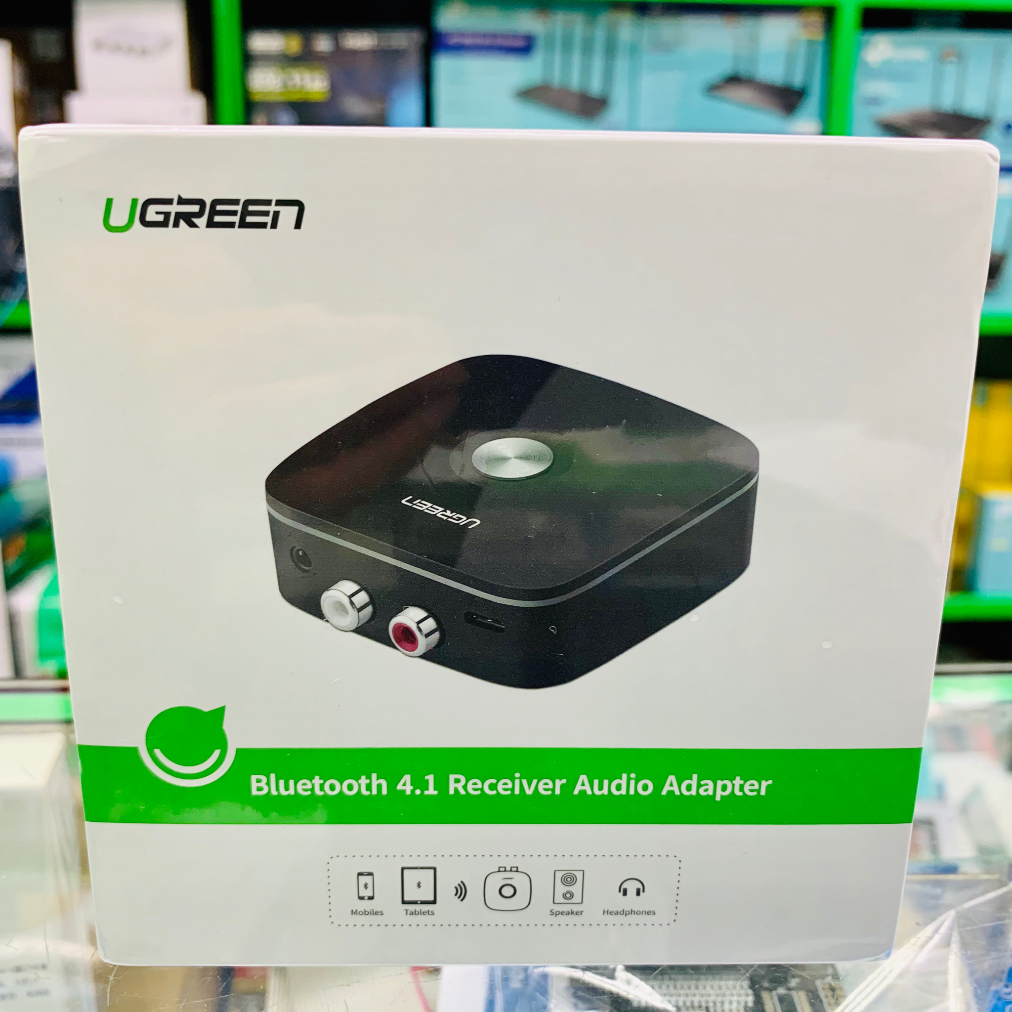 Ugreen 30445 4.1 Bluetooth Receiver Adapter 3.5mm to 2RCA AUX Audio Music Adapter for Car Speaker MP3 Phone Headphone 5.0