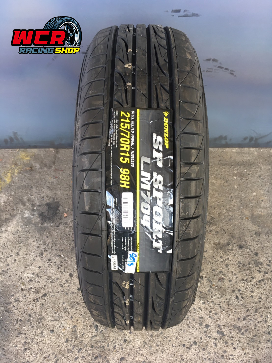 ยาง DUNLOP LM704 ขนาด 215/70R15