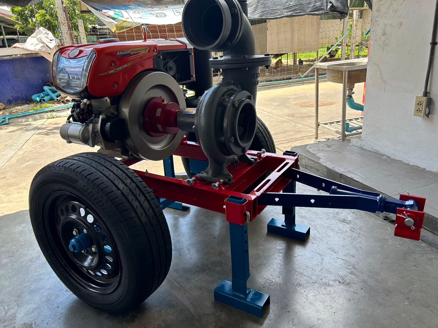 เครื่องสูบน้ำ 6"x6" H.10m 366Q/h เครื่องดีเซล 18HP กุญแจสตาร์ท