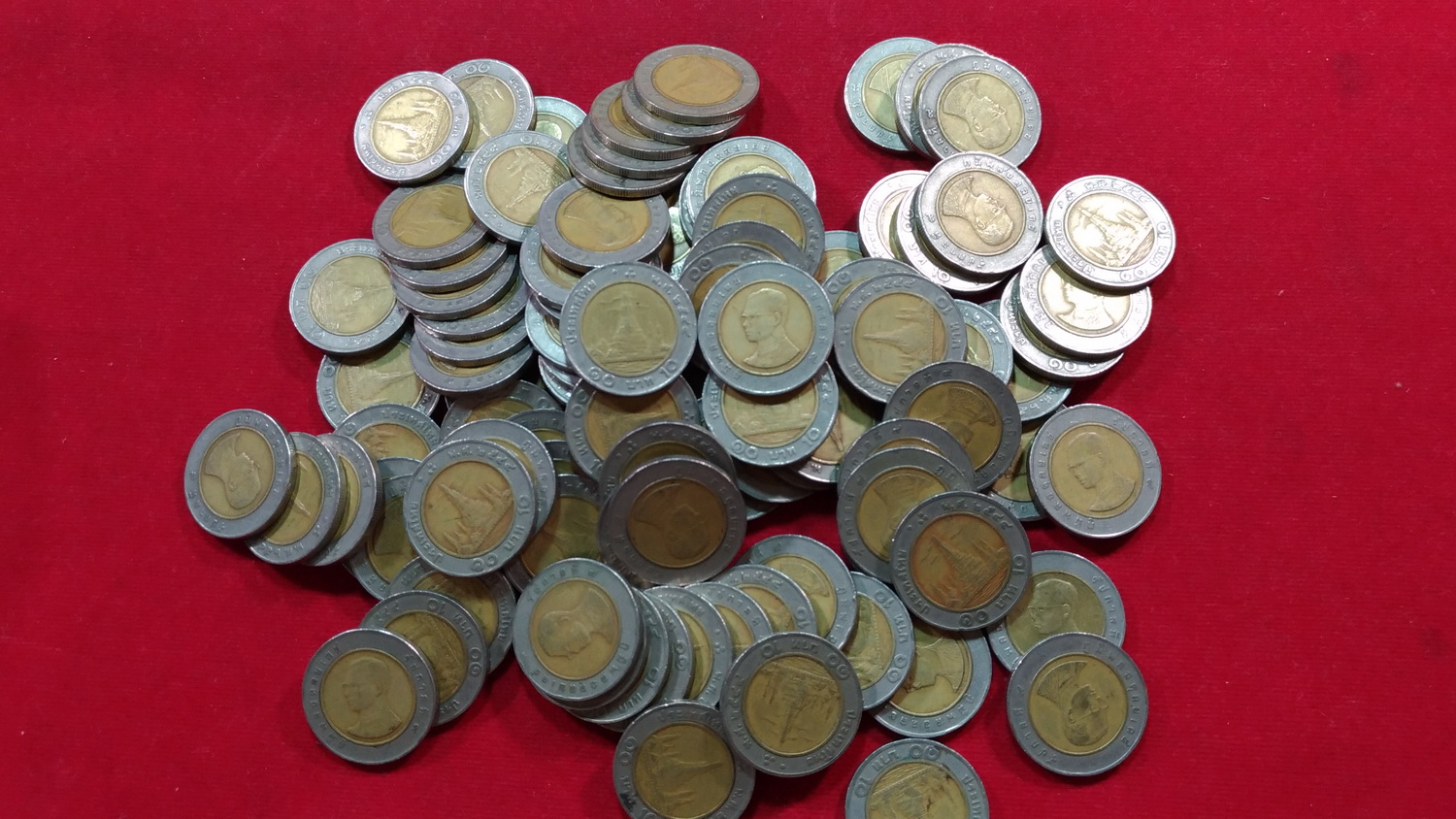 เหรียญ 10 บาทปี44 ผ่านใช้ หายากลำดับ 7
