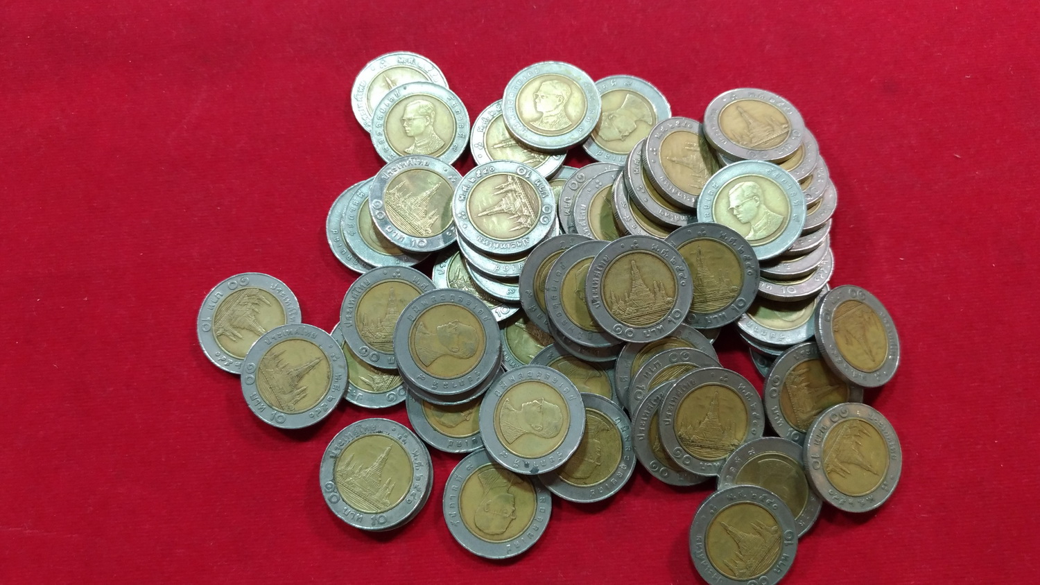 เหรียญ 10 บาทปี40 ผ่านใช้ หายากลำดับ9