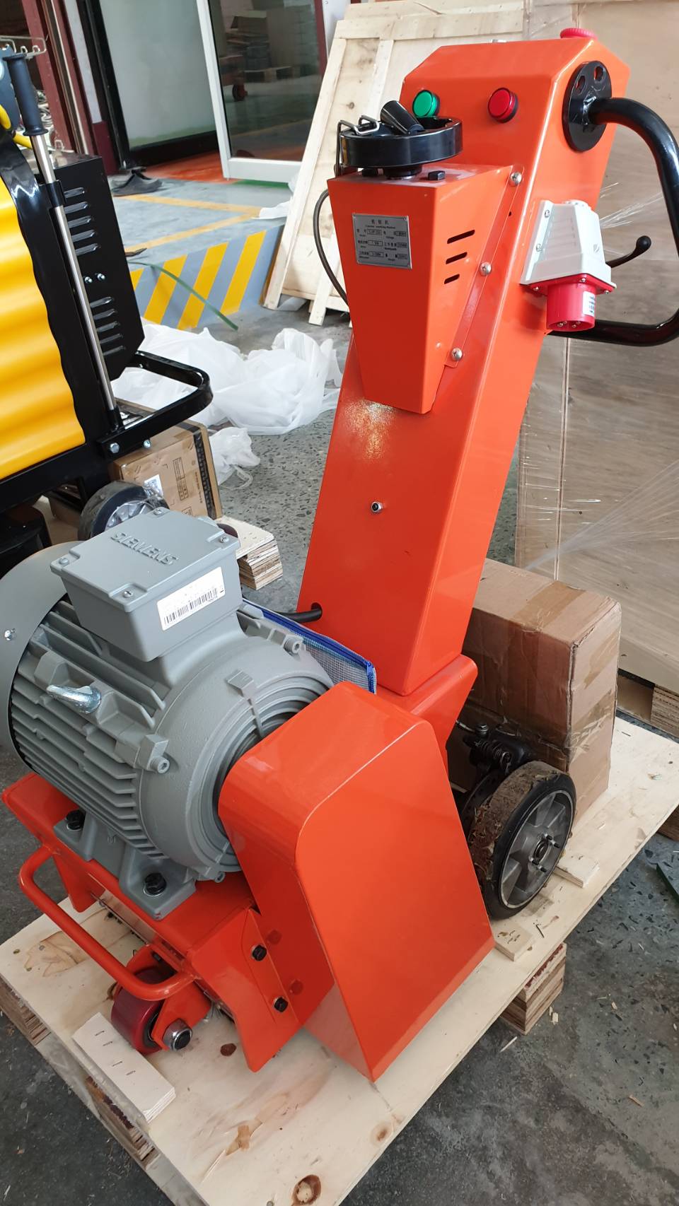 SC250E เครื่องขูดผิวคอนกรีต (Scarifying Machine) 380V.
