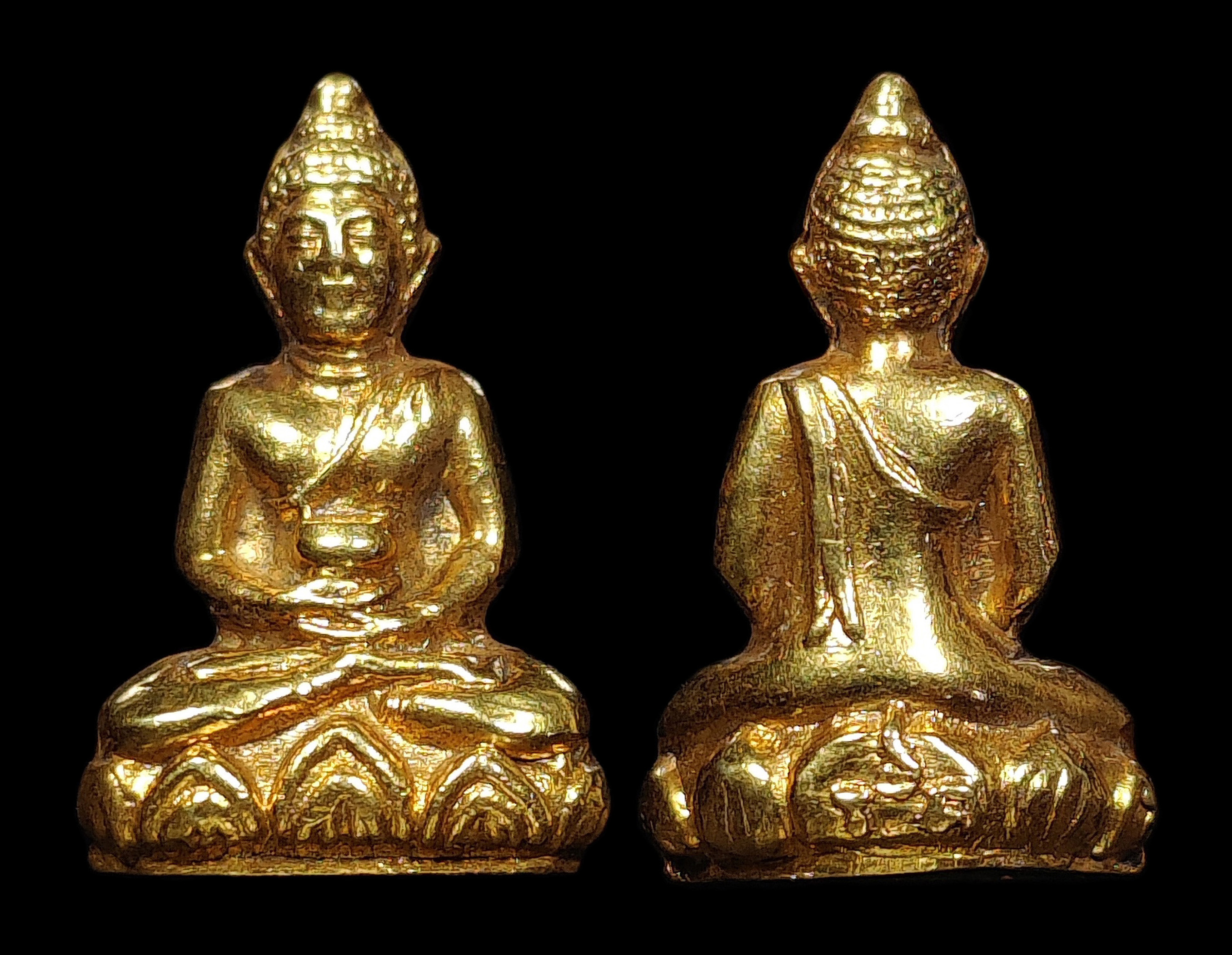 พระกริ่งร.ด. เจ้าคุณนรฯ วัดเทพศิรินทร์ เนื้อทองผสม ปี2513 ตอกโค๊ตดาบไขว้ที่ใต้ฐาน กริ่งดัง สภาพสวยเดิมๆ