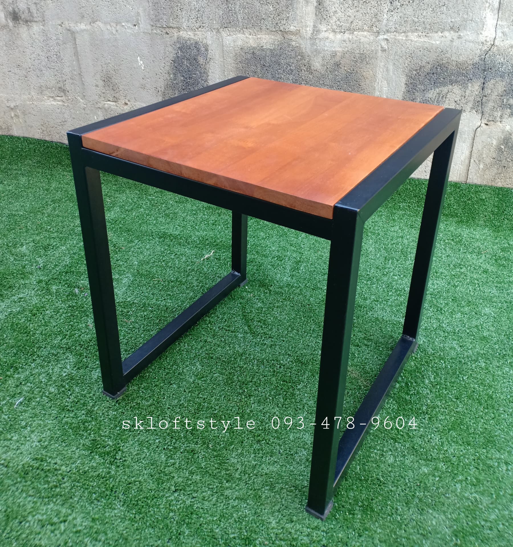 เก้าอี้หัวโลน ขนาด 40x40 cm รหัส C001