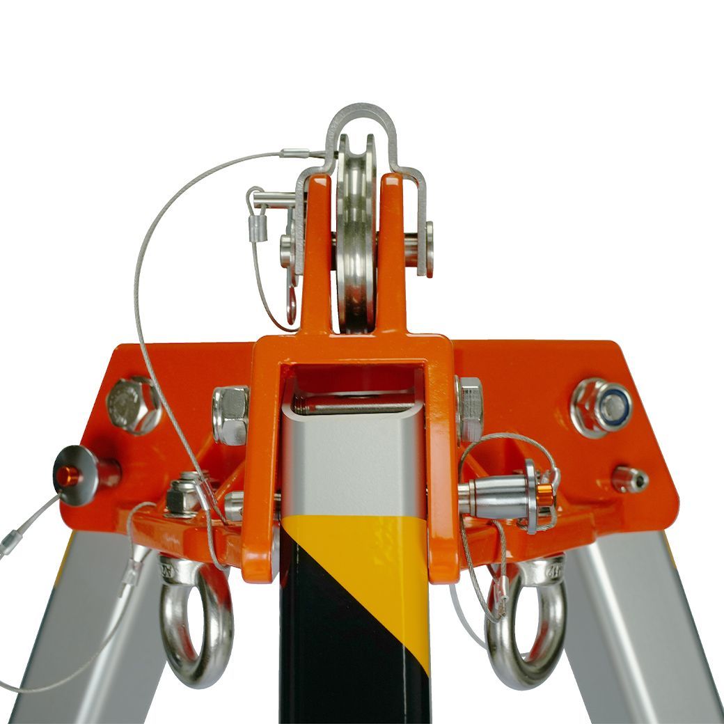 YAMADA HT-906 อุปกรณ์สามขาพร้อมรอก 30 เมตร