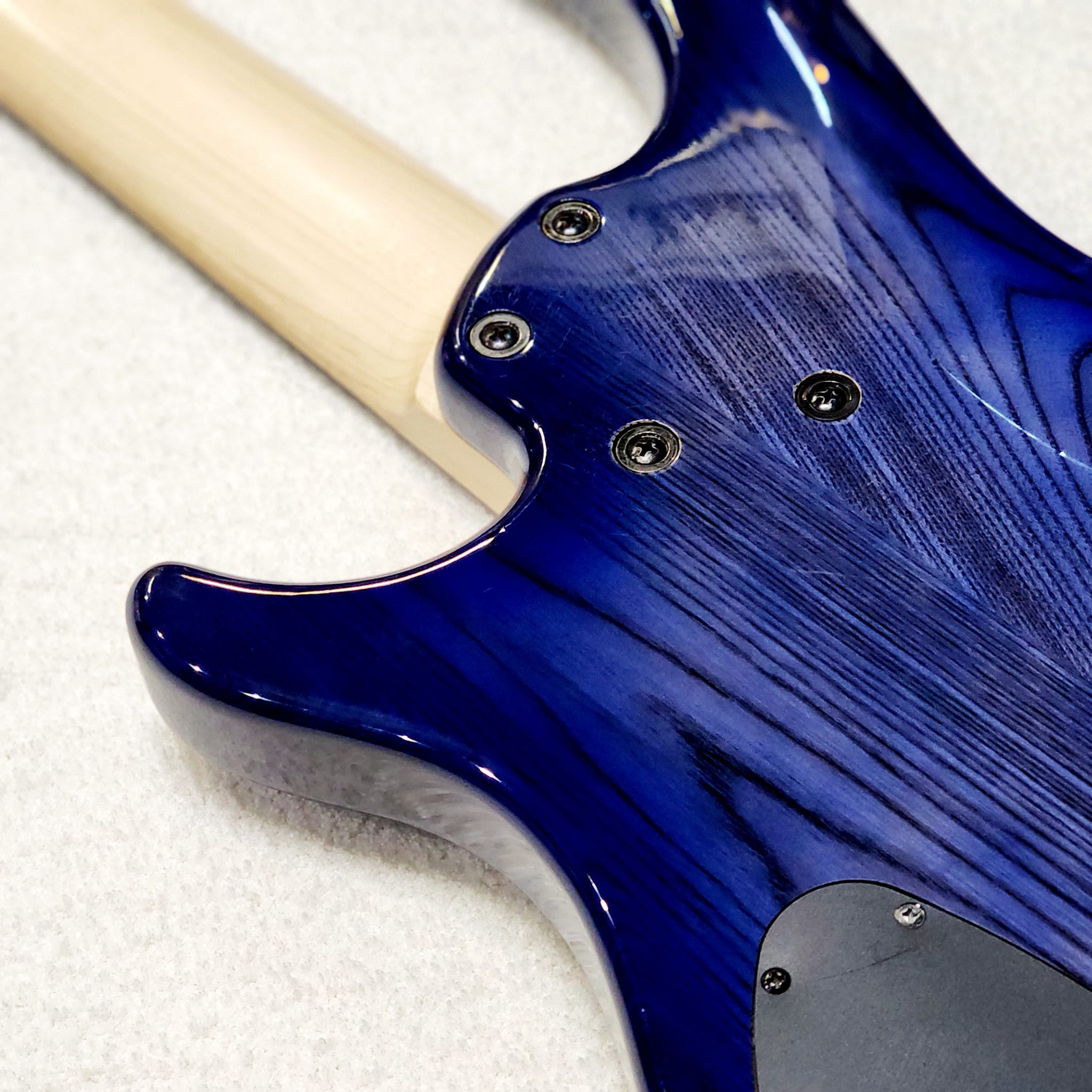 (USED) DINGWALL COMBUSTION BASS C3-5 - INDIGO BURST