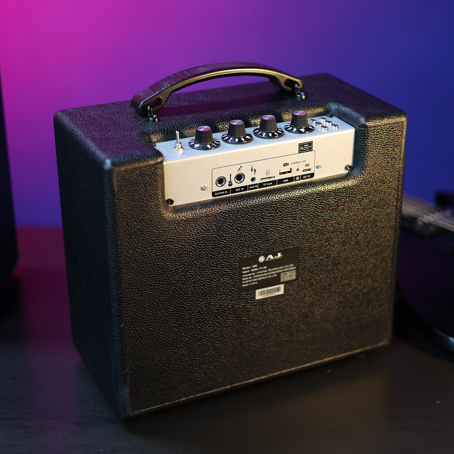 AJ ลำโพงบลูทูธ รุ่น X60 กำลังขับ 80วัตต์ เเถมไมค์ลอย 2 ตัว ปรับเบส ปรับเเหลม ต่อกีต้าร์ได้ รับประกัน 1 ปี