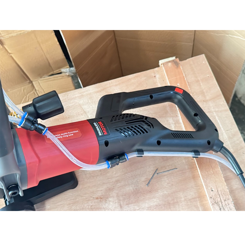 OKURA A-WCT410 เครื่องตัดผนังคอนกรีต 16" 5000W พร้อมใบเลื่อย 1 ใบ (ไม่แนะนำตัดถนน)