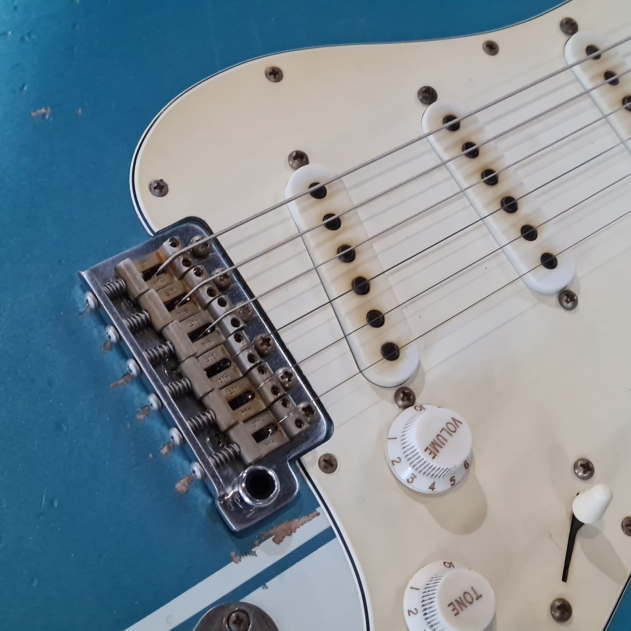 (BRAND NEW) JOHN CRUZ CUSTOM GUITARS - CROSSVILLE ST , GULF BLUE METALLIC OVER SUNBURST "BATTLE AXE" #JC00880522 (2022)